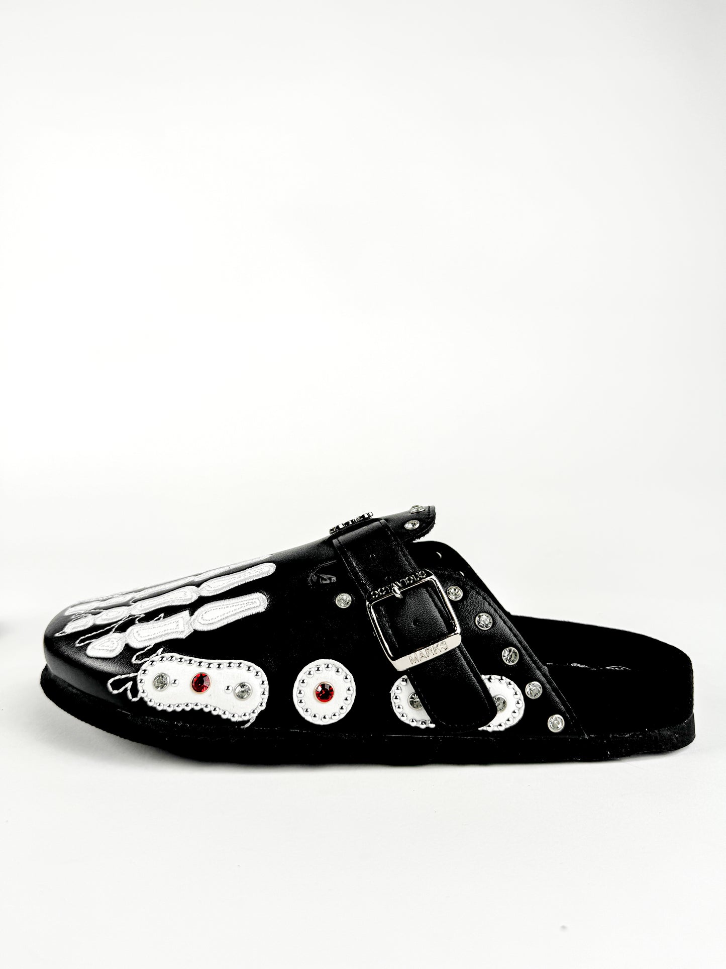 ONYX Clog