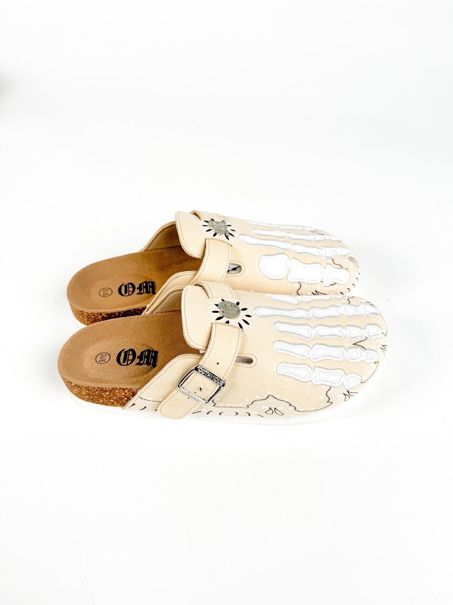 Bandana Paisley Print Clog