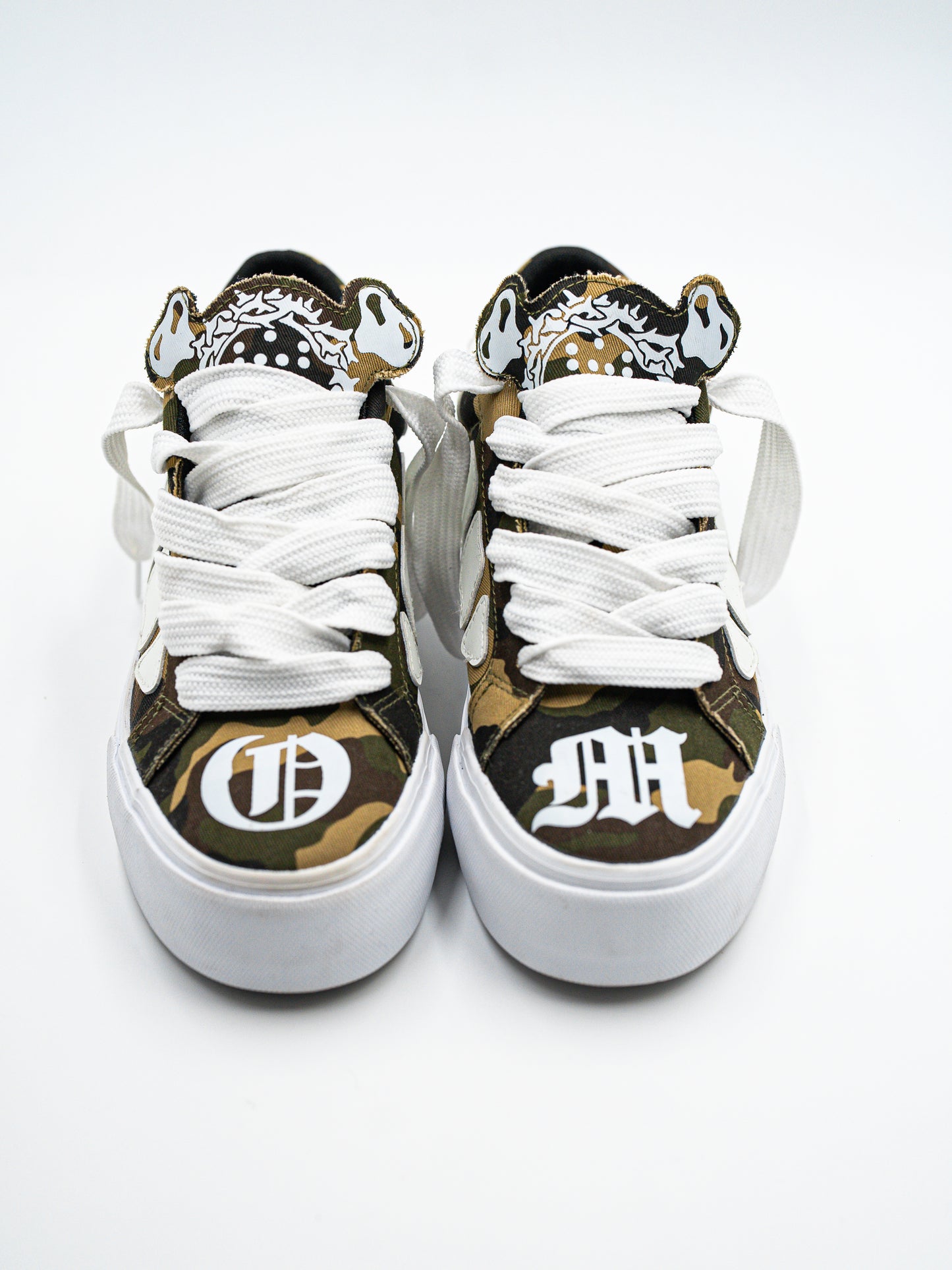 Camo Knuckles (Release Date: 10.17.26)