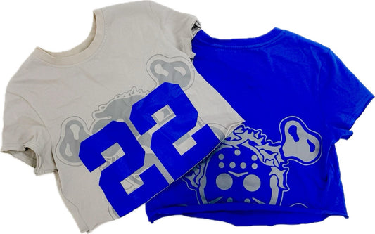 22 Cropped Woman Tees