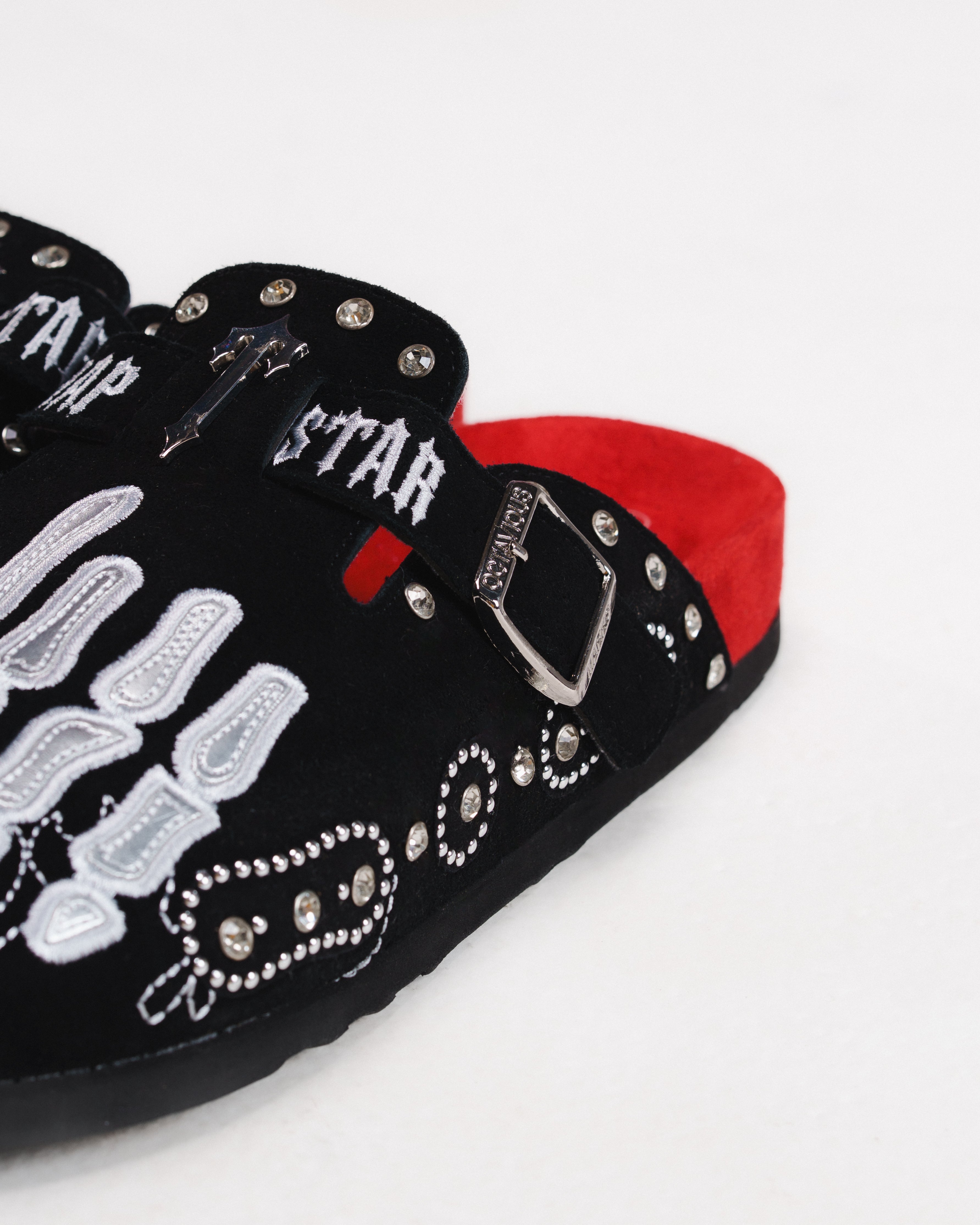OM x TRAPSTAR CLOG – OMNEWYORK
