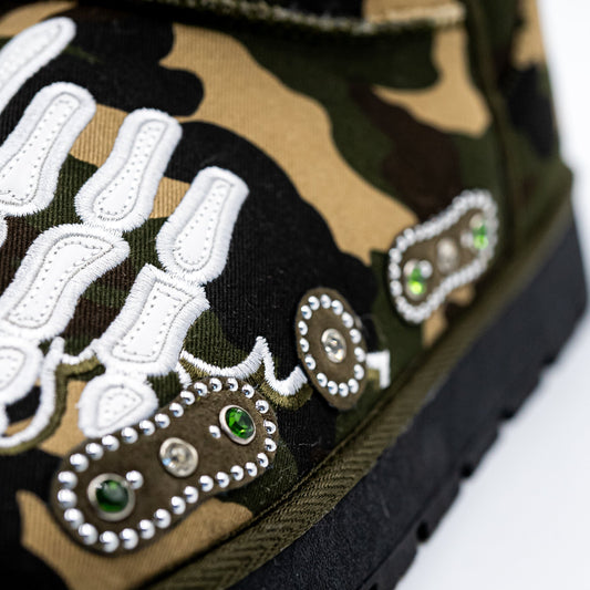 Camo Sluggs (Release Date: 10.17.25)