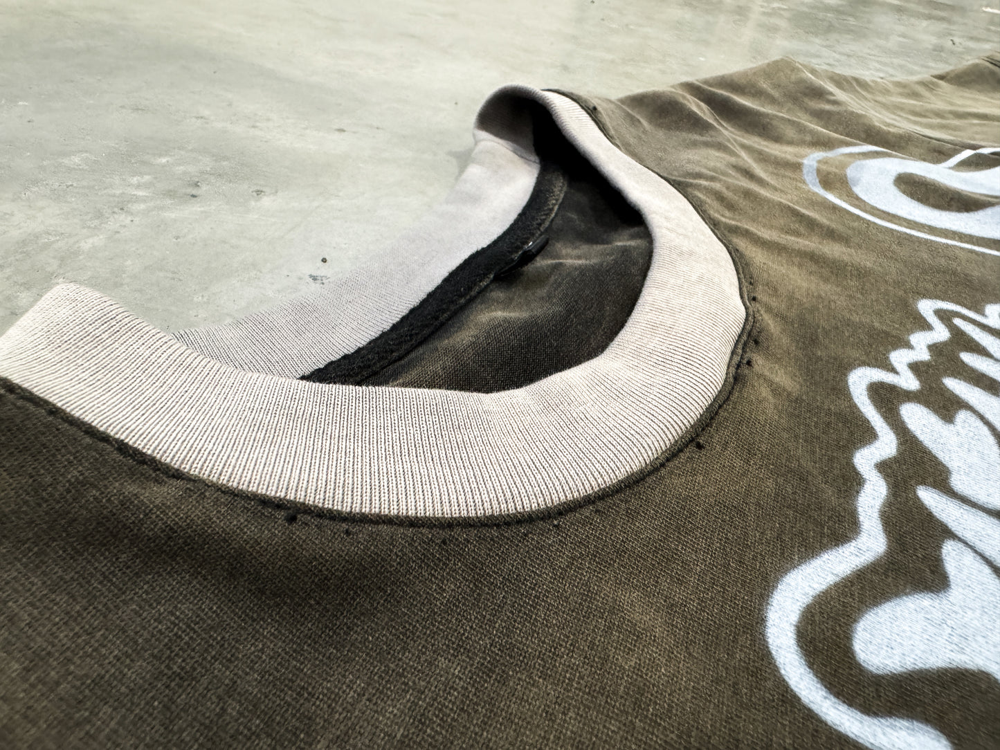 No Idols Tri-Panel shirt