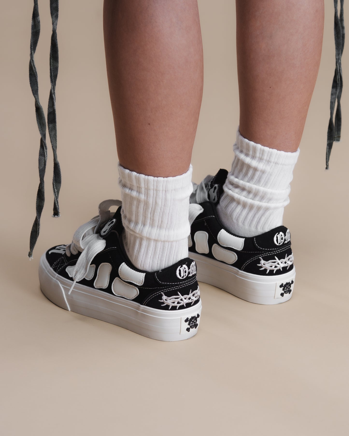 Knuckles Sk8 Black