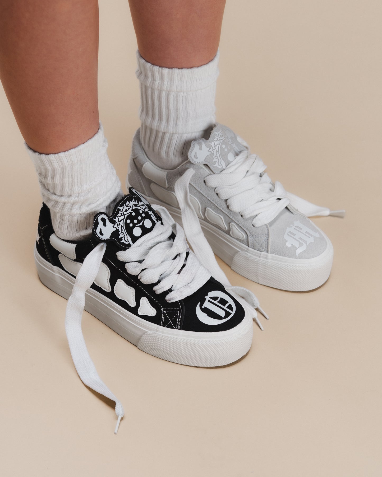 Knuckles Sk8 Grey