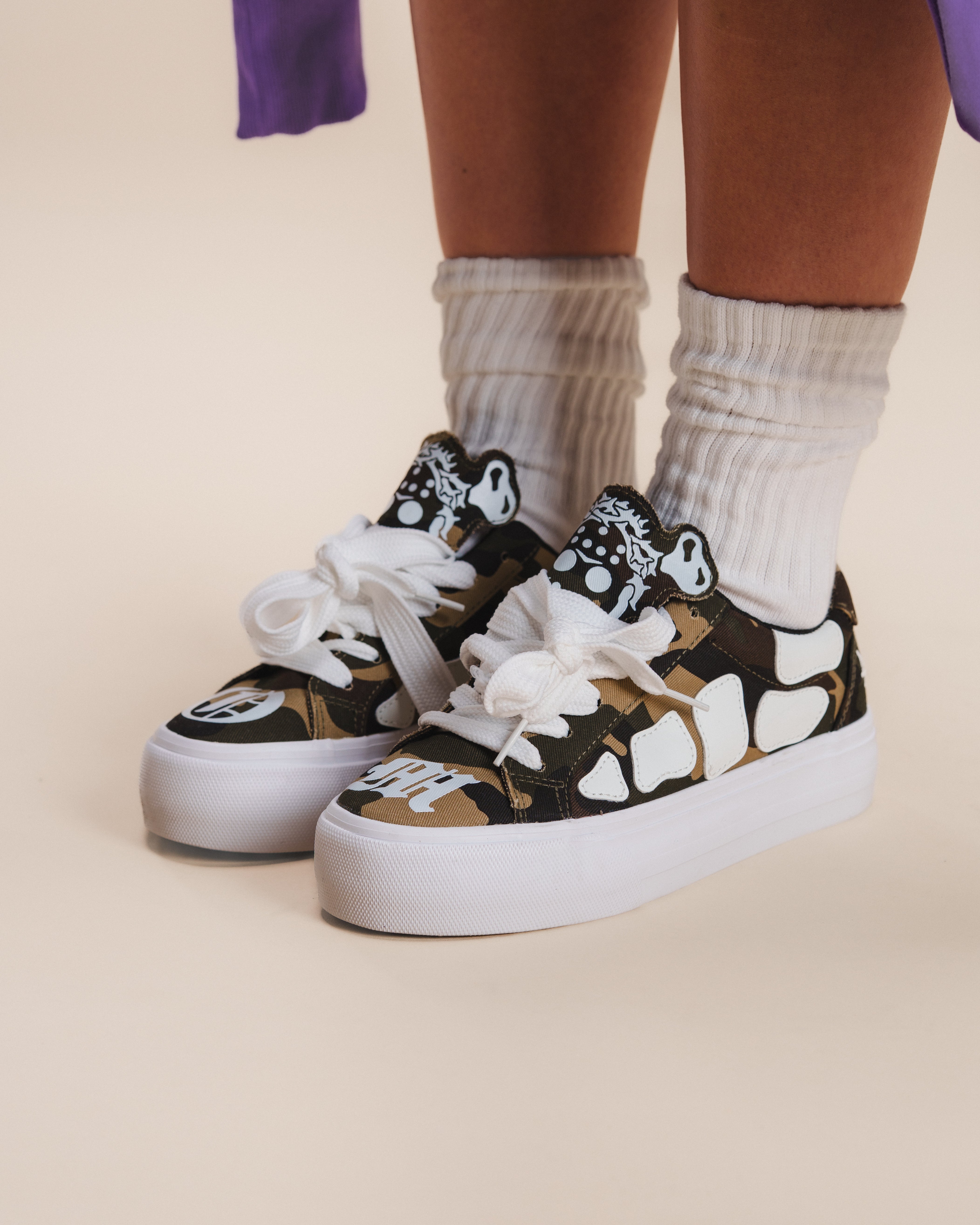 Knuckles Sk8 Camo – OMNEWYORK